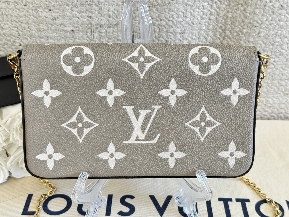 Lv felicie pochette white outlet